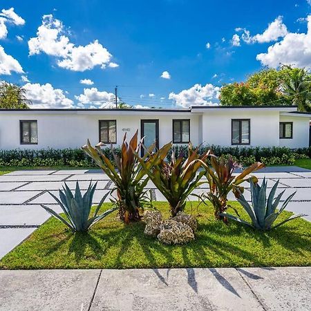 Вилла Casa De Miller Tamiami Экстерьер фото