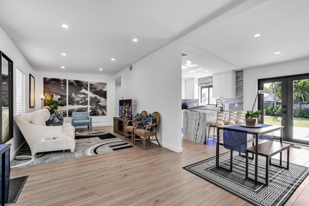 Вилла Casa De Miller Tamiami Экстерьер фото